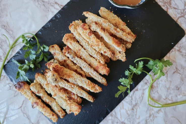 CRISPY OVEN-BAKED MUSHROOMS WITH SPICY TAHINI DIP (ONIONS & GARLIC FREE)