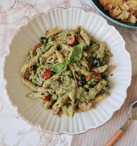 VEGAN SUMMER COLD PASTA PEA, CHERRY TOMATOES & OLIVES (ONIONS & GARLIC FREE)