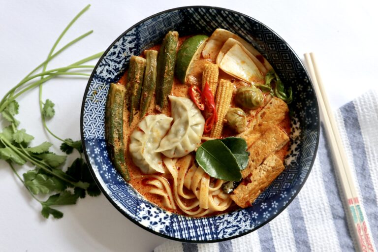 CURRY LAKSA NOODLES